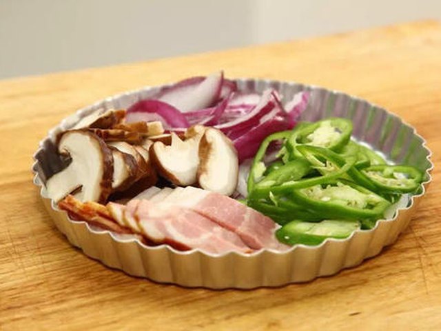 【香菇培根披萨】步骤1