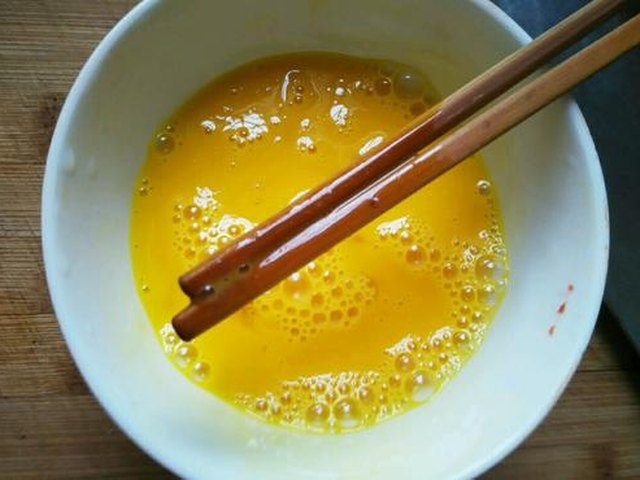 【腊肠炒饭】步骤3