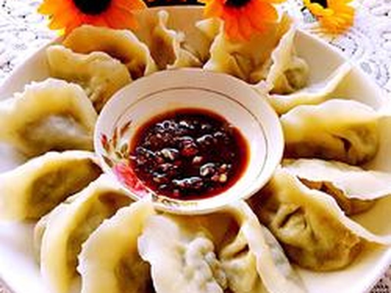 猪肉山芹菜饺子
