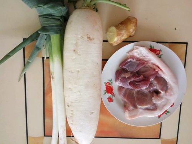 【白萝卜肉包子】步骤2