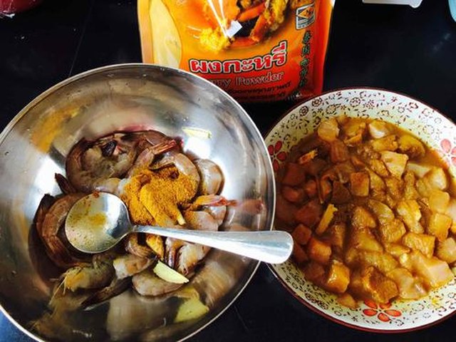 【芝士咖喱鸡肉饭】步骤1