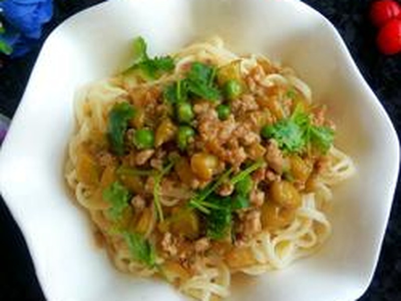茄子肉丁打卤面