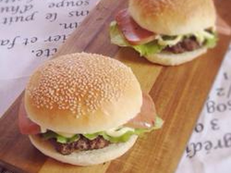 牛肉汉堡