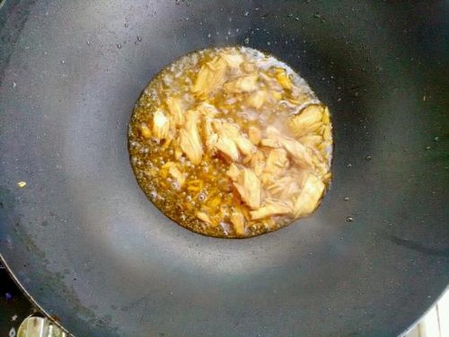 【金枪鱼饭团】步骤2