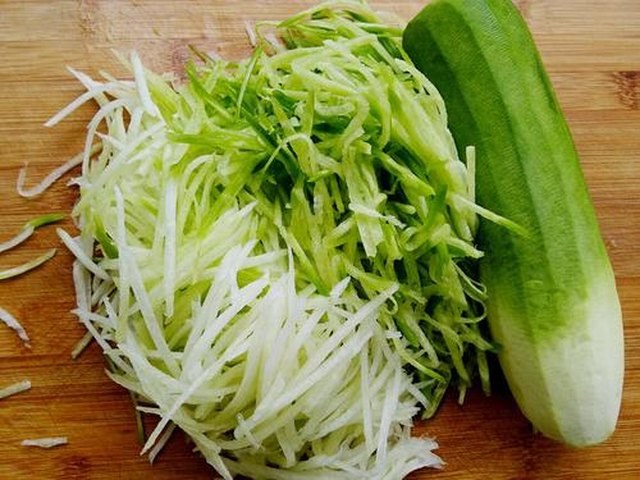 【牛肉萝卜馅饺子】步骤2