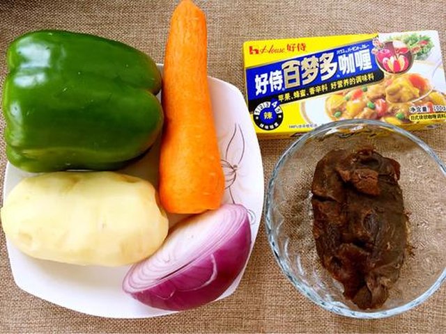 【咖喱牛肉饭】步骤2