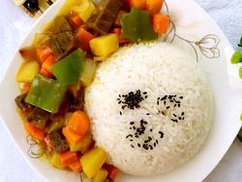 咖喱牛肉饭