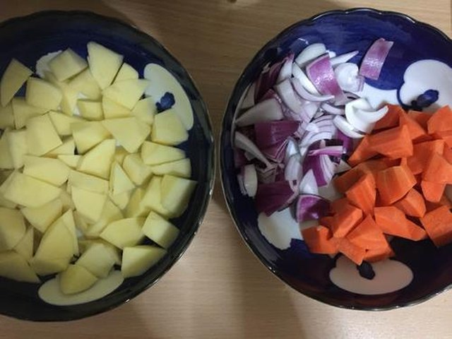【咖喱鸡肉饭】步骤4