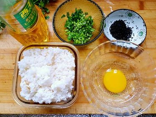 【芝香大米】步骤1