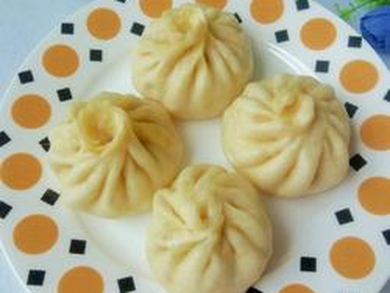 芹菜猪肉包子