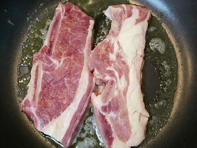 【香煎牛仔骨】步骤4