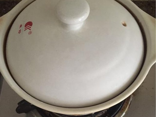 【滑鸡煲仔饭】步骤4