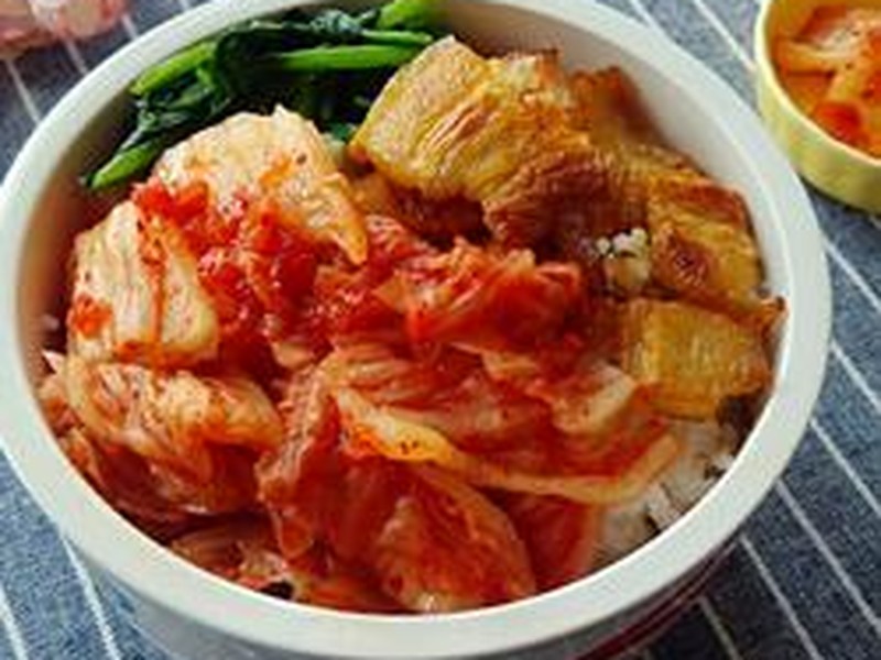 辣泡菜拌饭