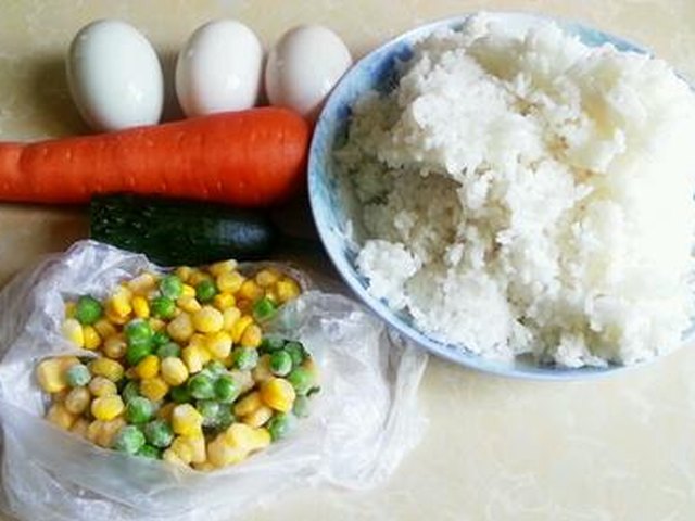 【三色蛋炒饭】步骤1