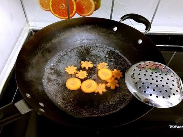 【超敌美味的肥牛盖饭】步骤2