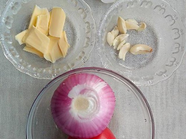 【番茄奶酪焗饭】步骤1