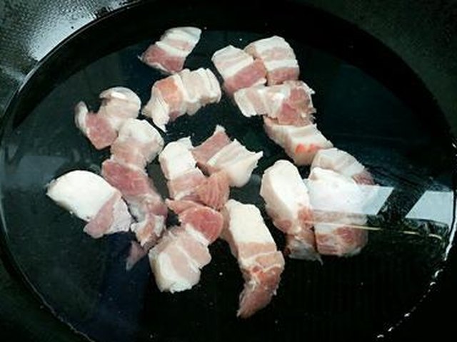 【红烧肉豆角焖面】步骤3