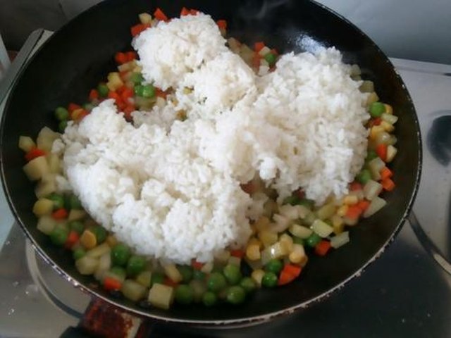 【黄金炒饭】步骤3
