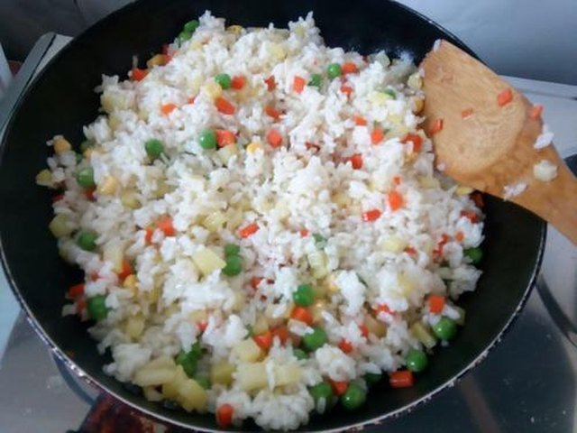 【黄金炒饭】步骤4