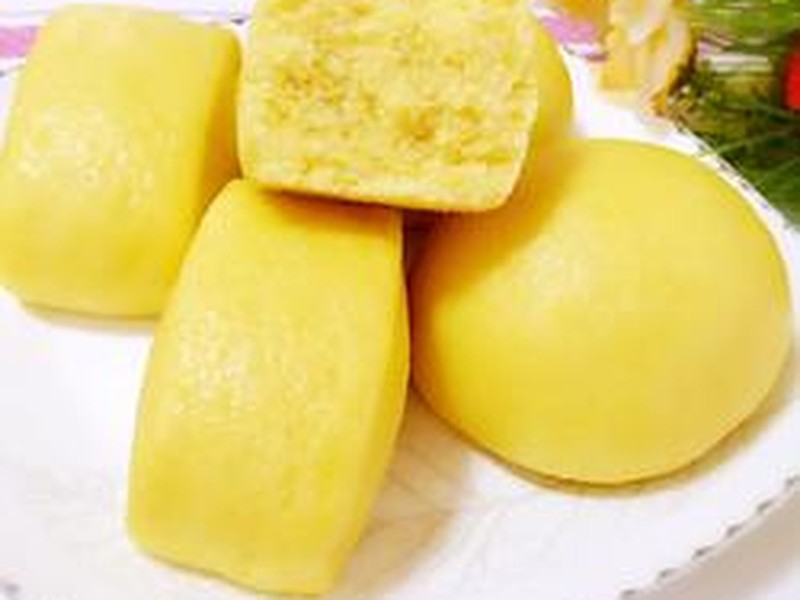 玉米面馒头