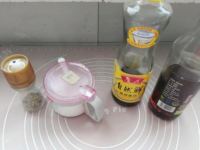 【羊肉锅贴饺子】步骤2