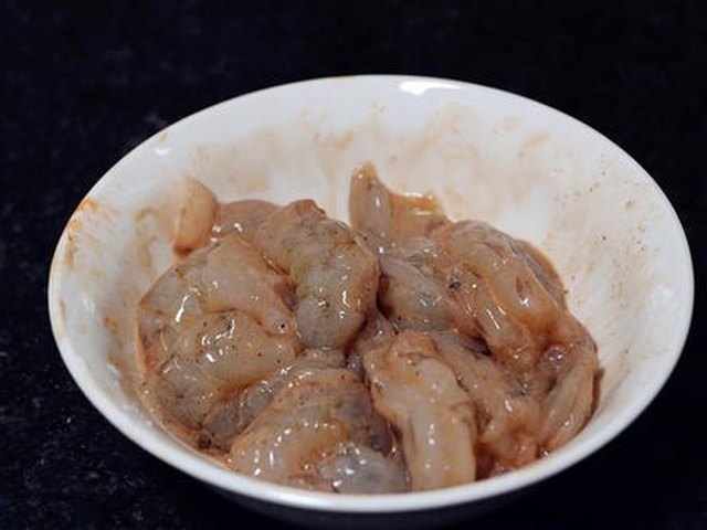 【虾仁儿炒饭】步骤1