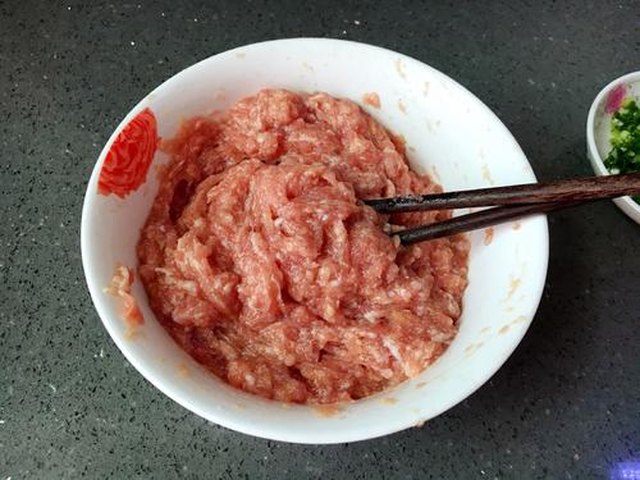 【鲜肉馄饨】步骤3