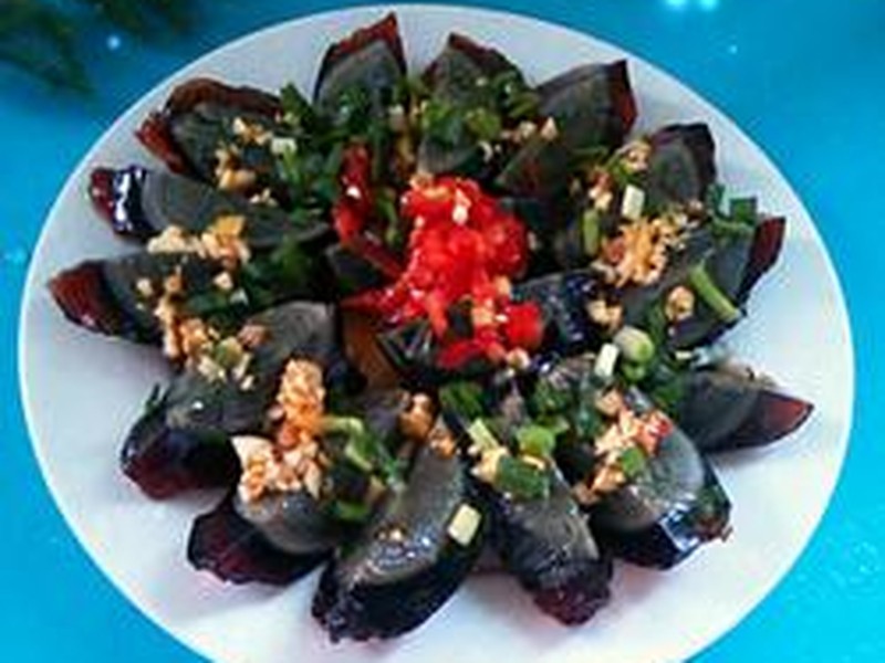 凉拌皮蛋