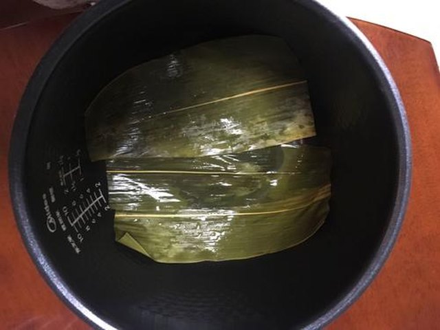 【电饭煲卤鸡爪】步骤3