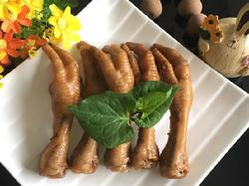 电饭煲卤鸡爪