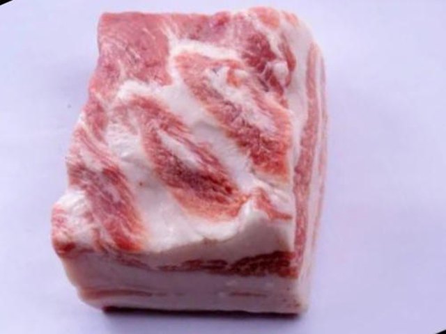 【蒜泥白肉】步骤1