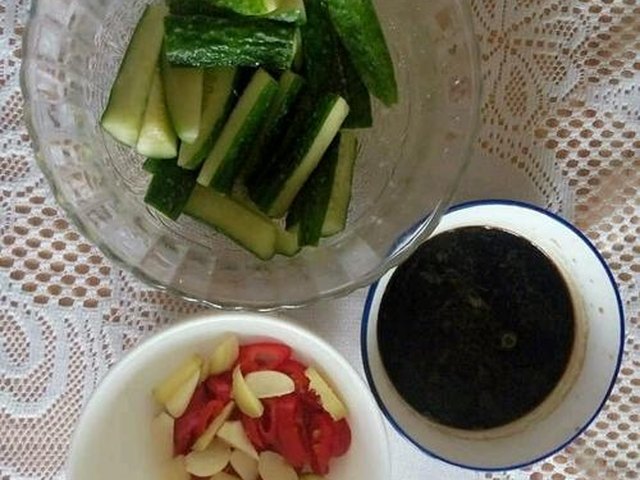 【香辣黄瓜条】步骤3
