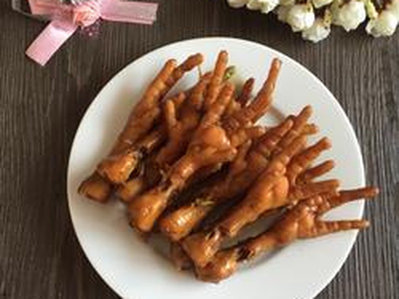 美味卤鸡爪