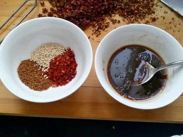【麻辣变蛋】步骤4