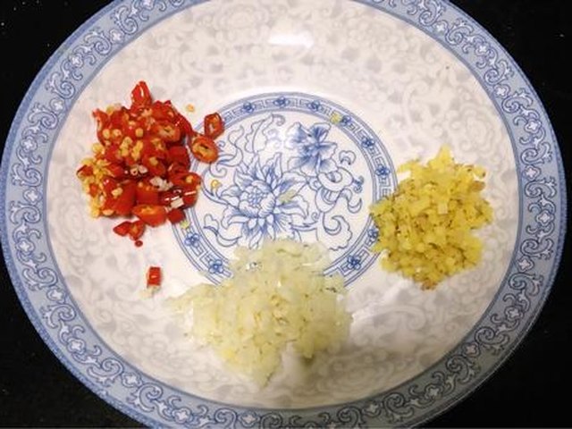 【凉拌酸辣豆角】步骤3