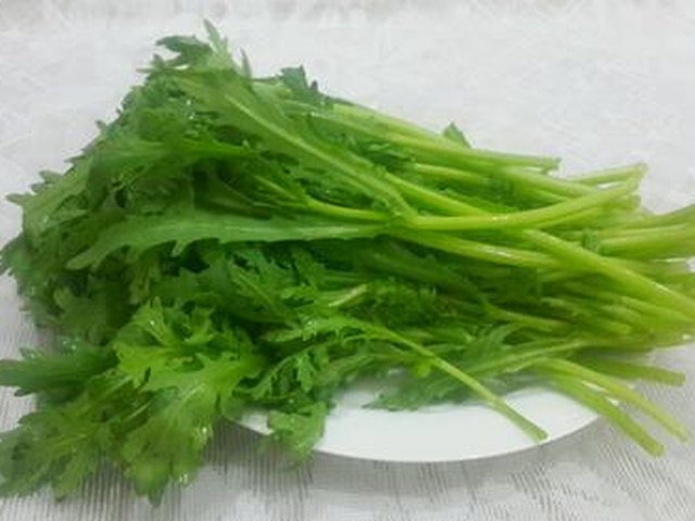 【白灼茼蒿】步骤1