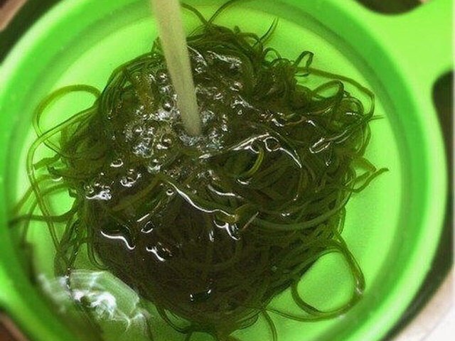 【千丝万缕（凉拌三丝）】步骤2