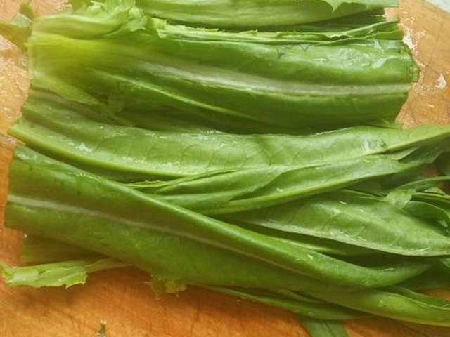 【麻酱油麦菜】步骤1