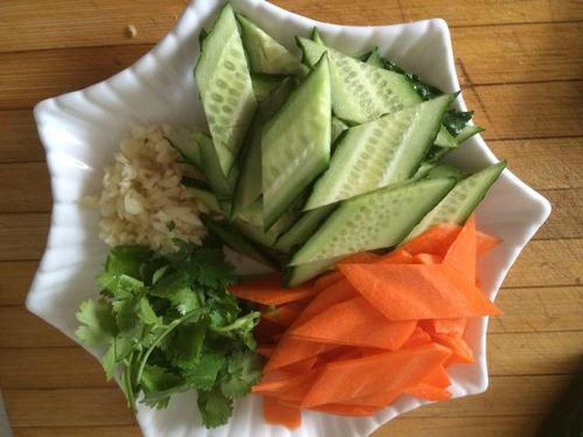 【麻辣豆皮】步骤4
