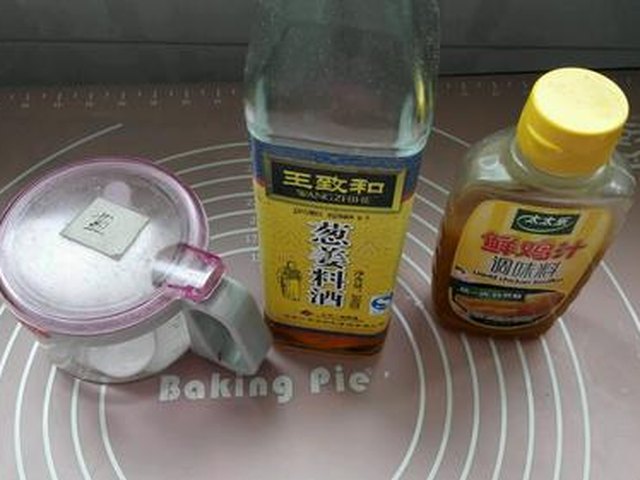 【虫草鸡腿煲】步骤3