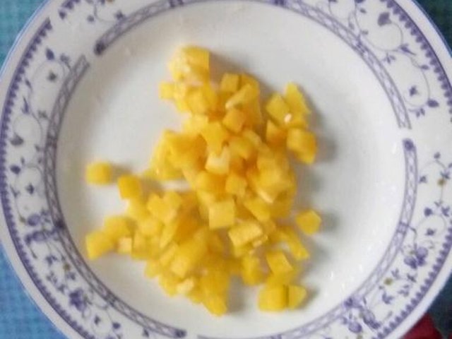 【凉拌香椿芽】步骤3