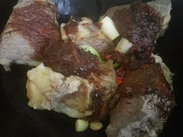 【酱牛肉】步骤2