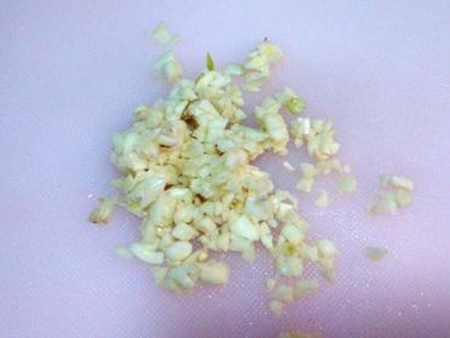 【美味凉拌柴鸡蛋】步骤4