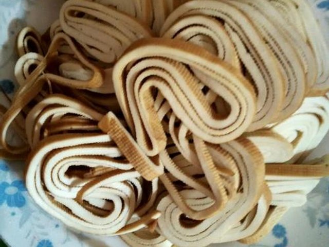 【凉拌豆腐皮】步骤1