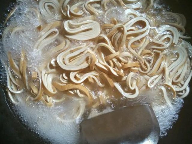 【凉拌豆腐皮】步骤3