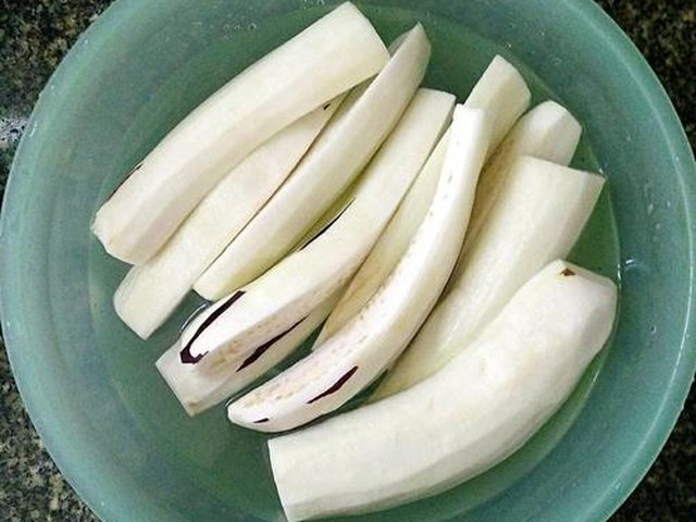【凉拌茄子】步骤1