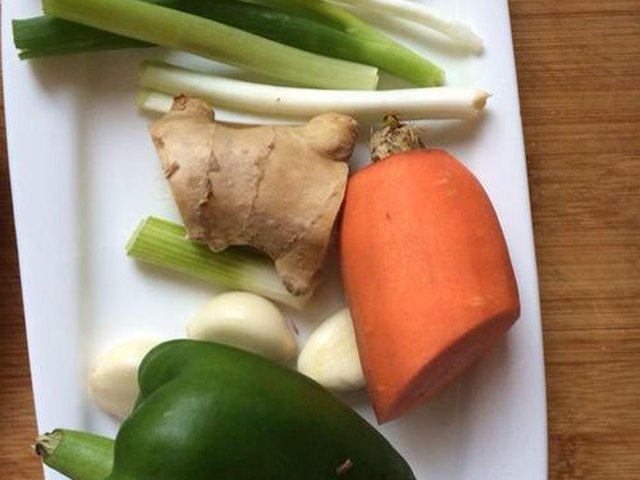 【豆豉麻酱豇豆角】步骤2