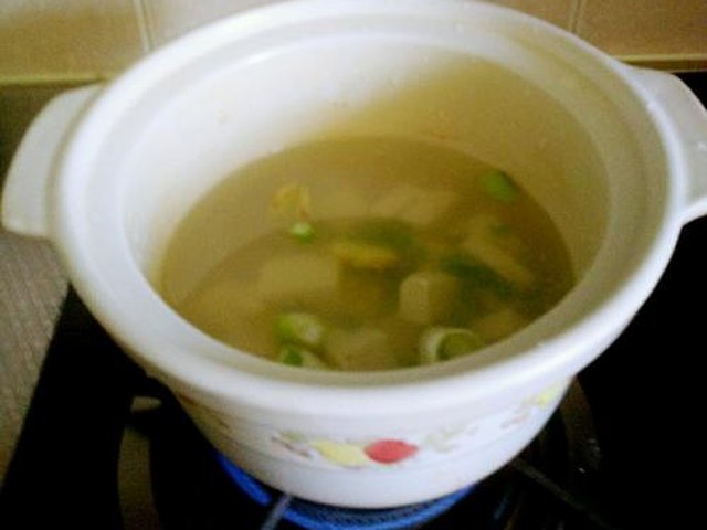 【虾仁豆腐丝瓜汤】步骤4