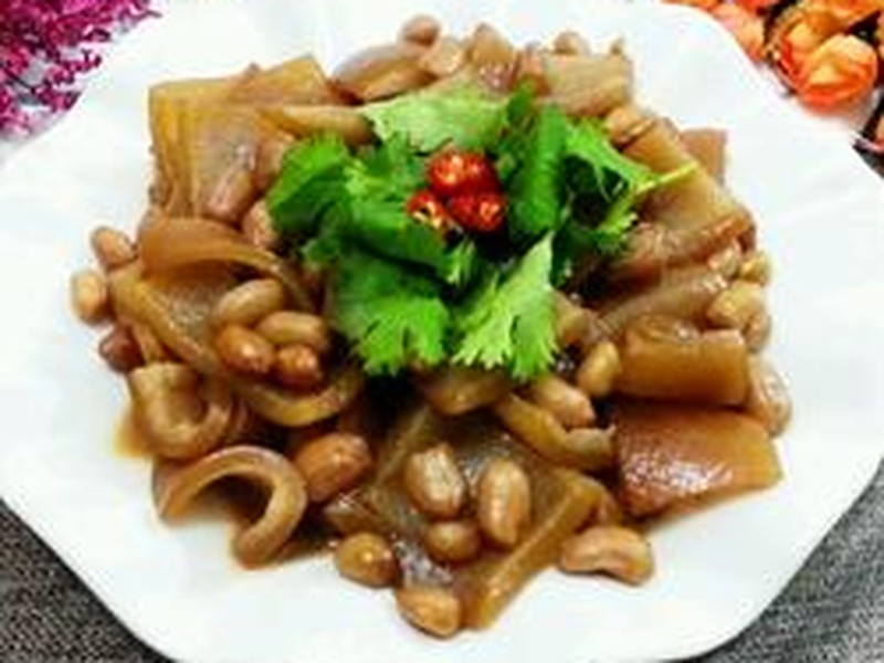 花生卤猪皮