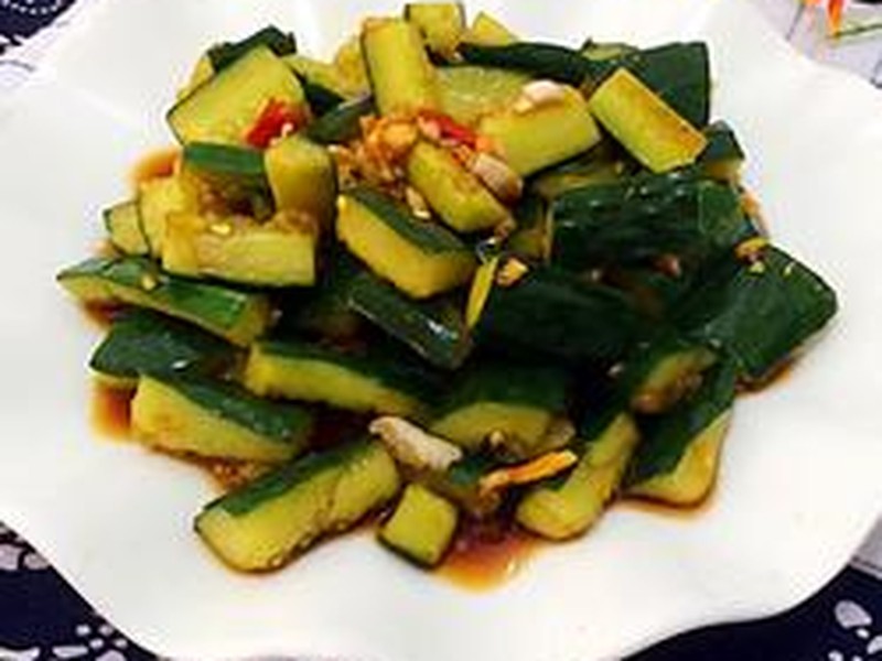 凉拌小黄瓜